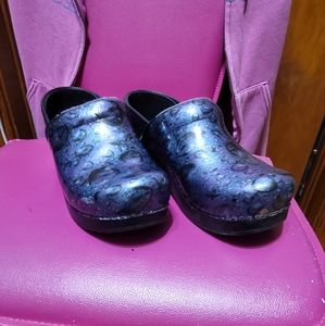 Dansko shoes